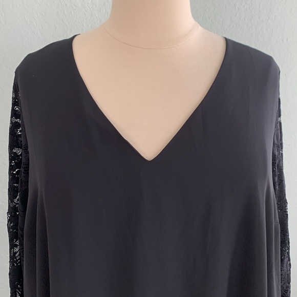 ModCloth Lavished in Lace Shift Dress - Picture 5 of 14